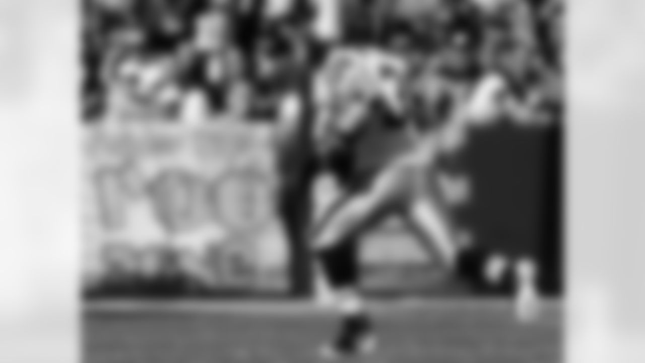 2009 Week 7 - Jets at Raiders Photos