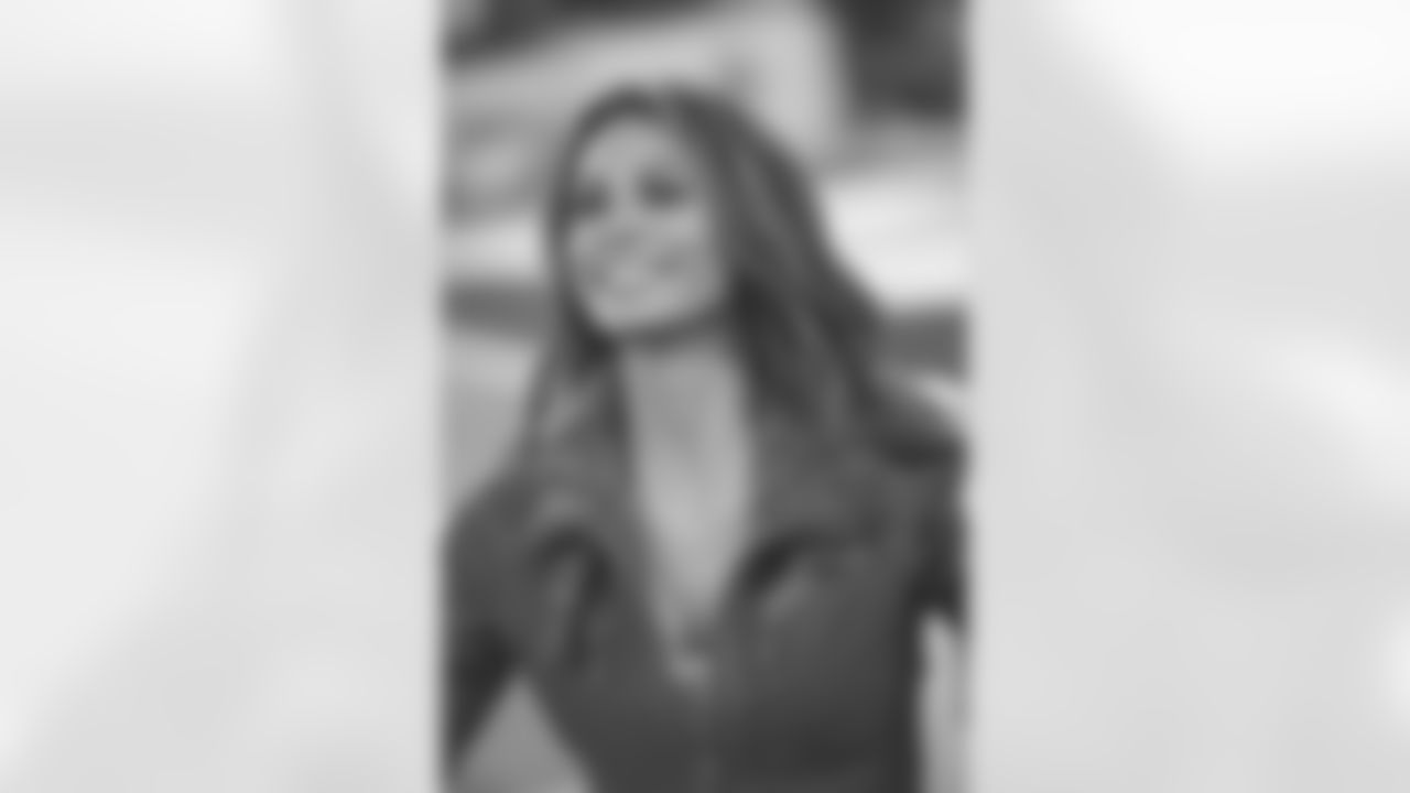 Tiffany T. - 2011 Flight Crew Photos