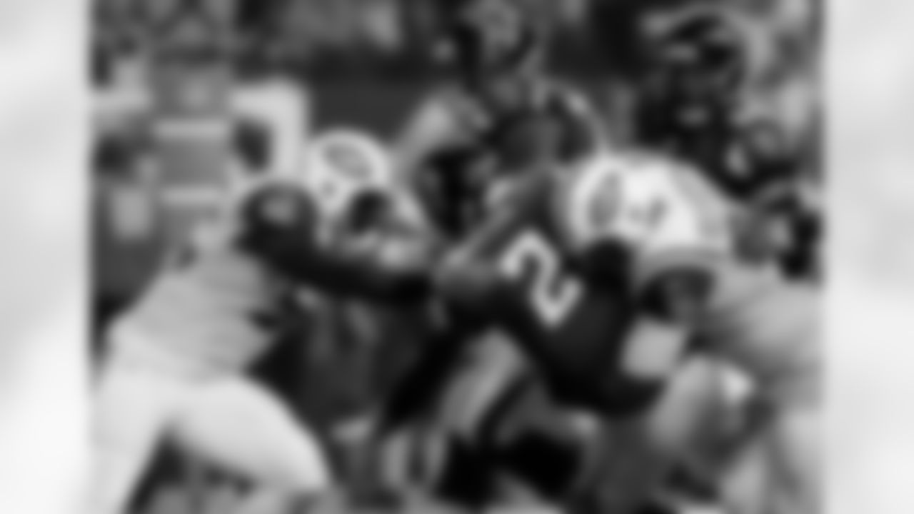Richardson records yet another sack against Atlanta.