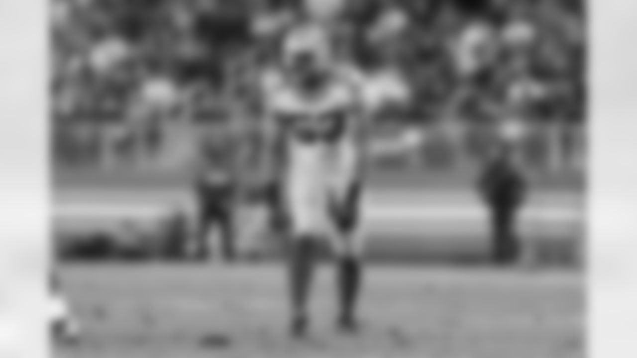 No. 15 Nick Perry, LB