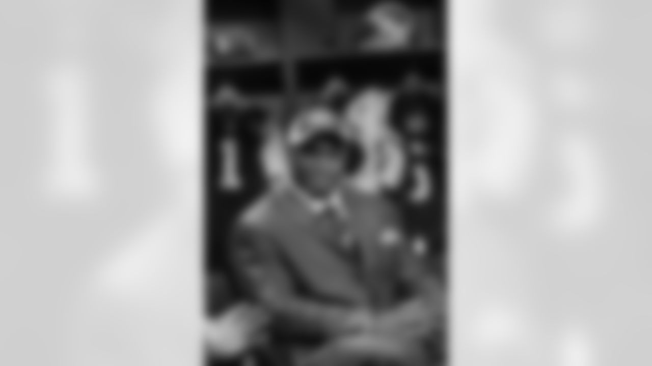 Jets No. 1 pick on the SNY set
