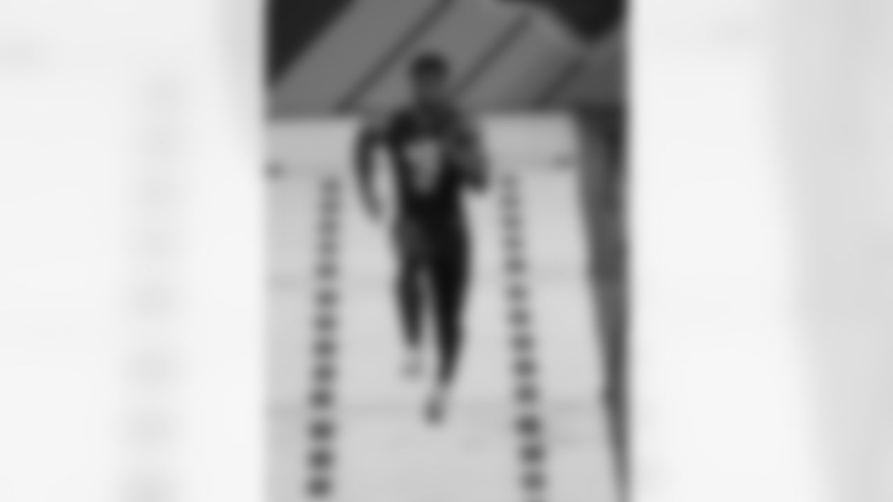 S Obi Melifonwu, UConn