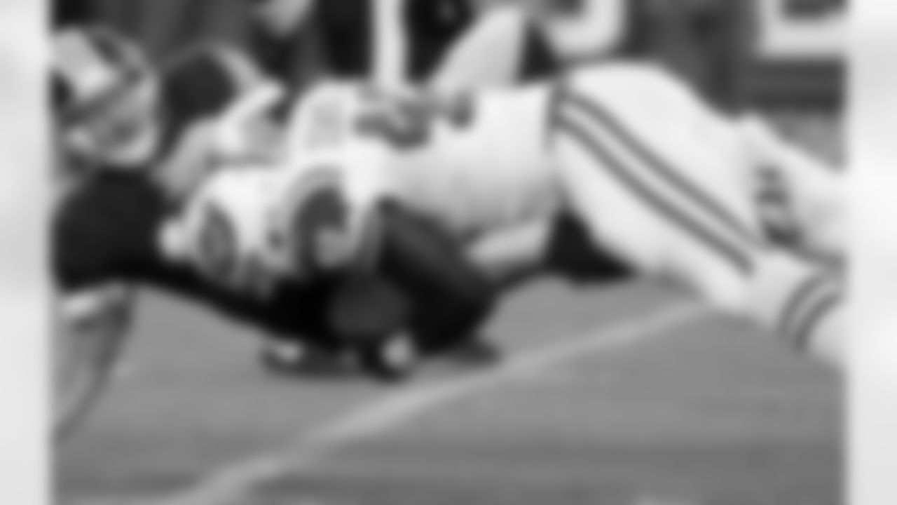 LB Jordan Jenkins