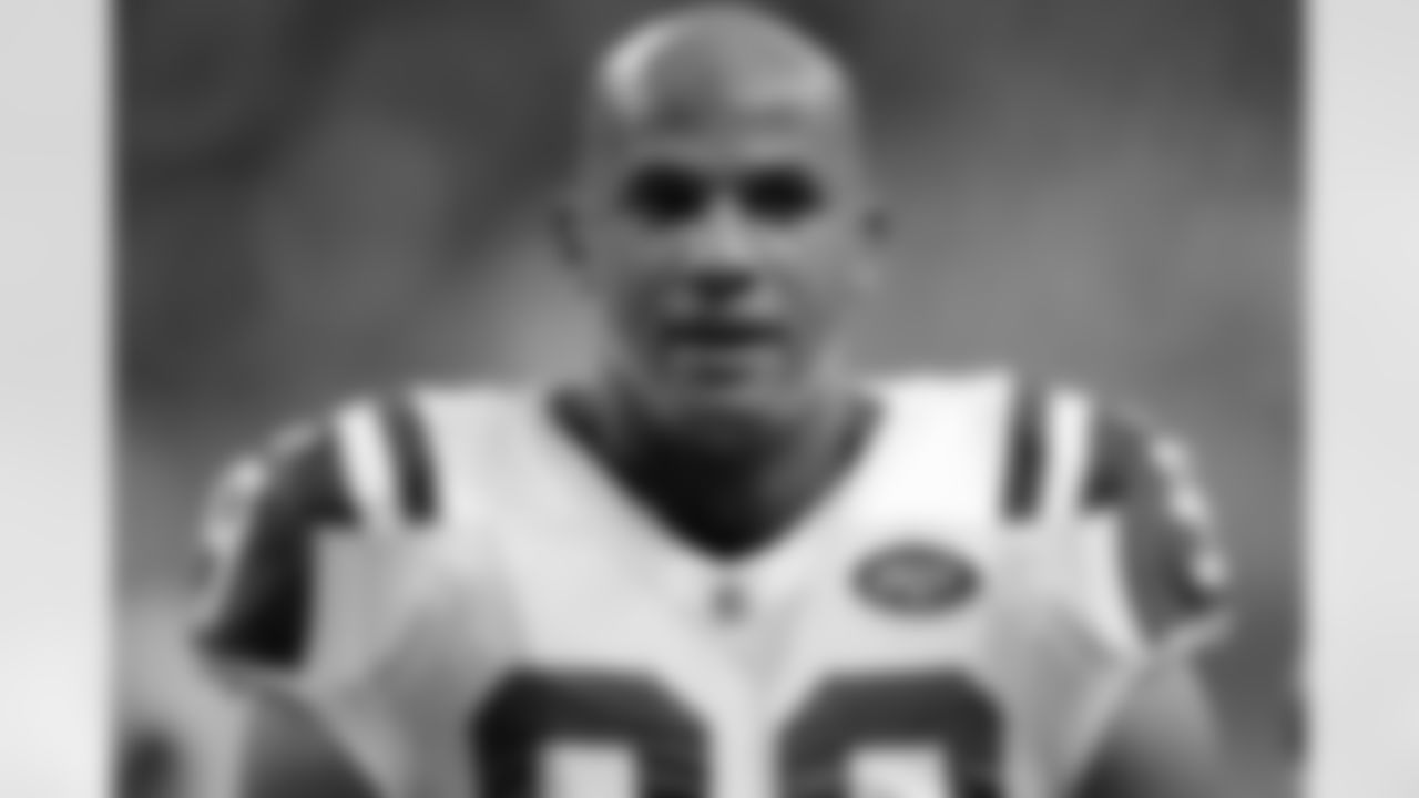 2010 Week 9 Jets vs Lions Game Photos
