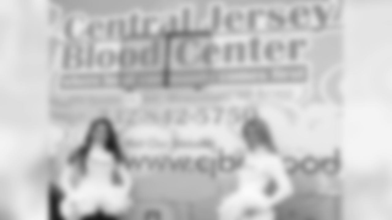 Partner with the New York Jets Flight Crew Cheerleaders