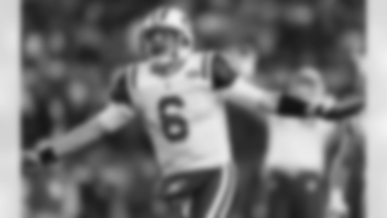 New York Jets at New England Patriots Divisional Playoff Game