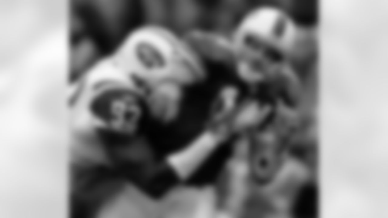 2010 Week 4 Jets at Bills Game Photos