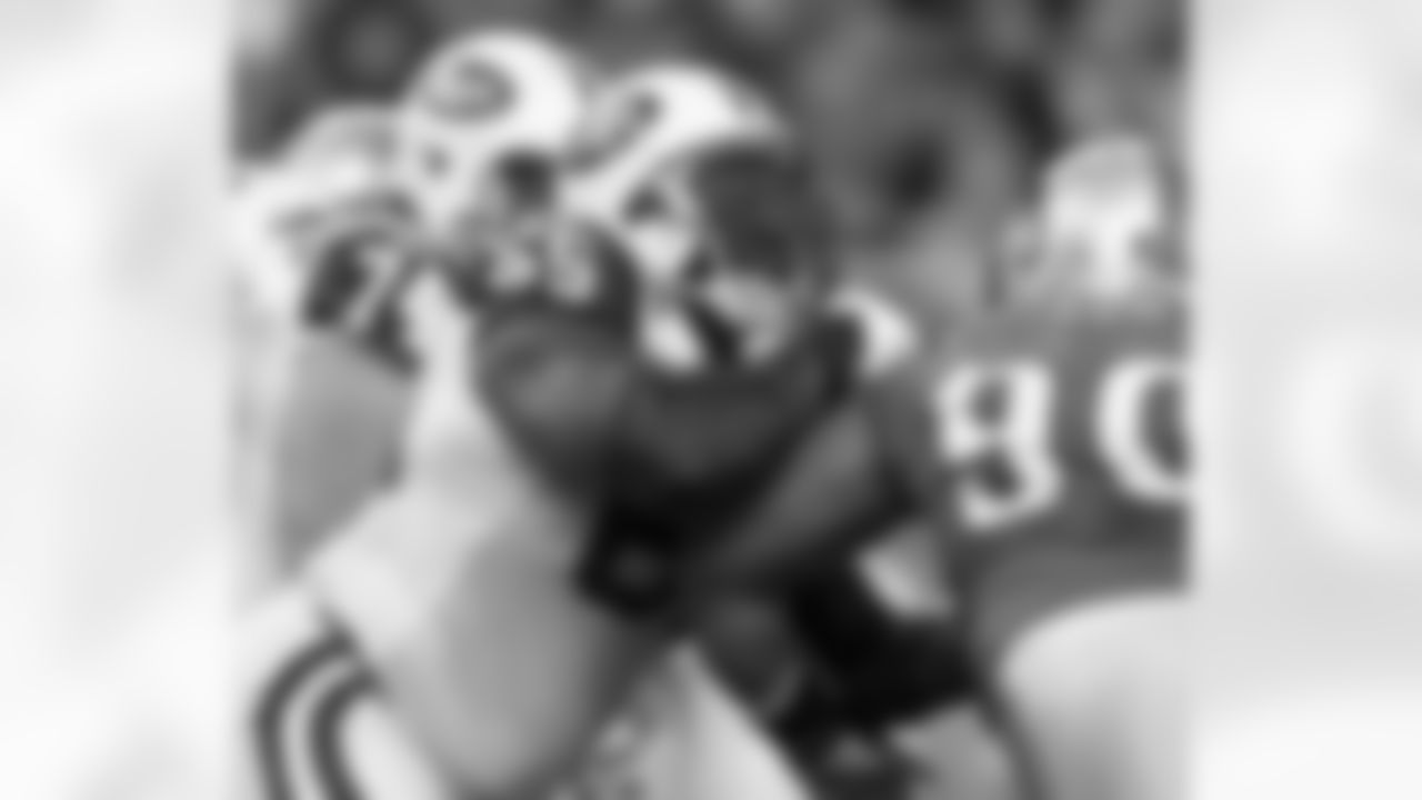 Brandon Moore Photos
