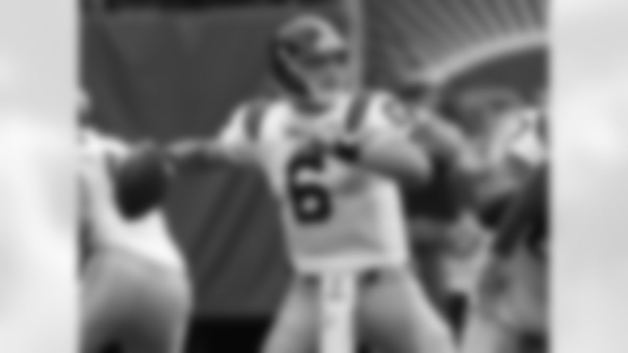 2009 Week 8 Jets Vs Miami Photos