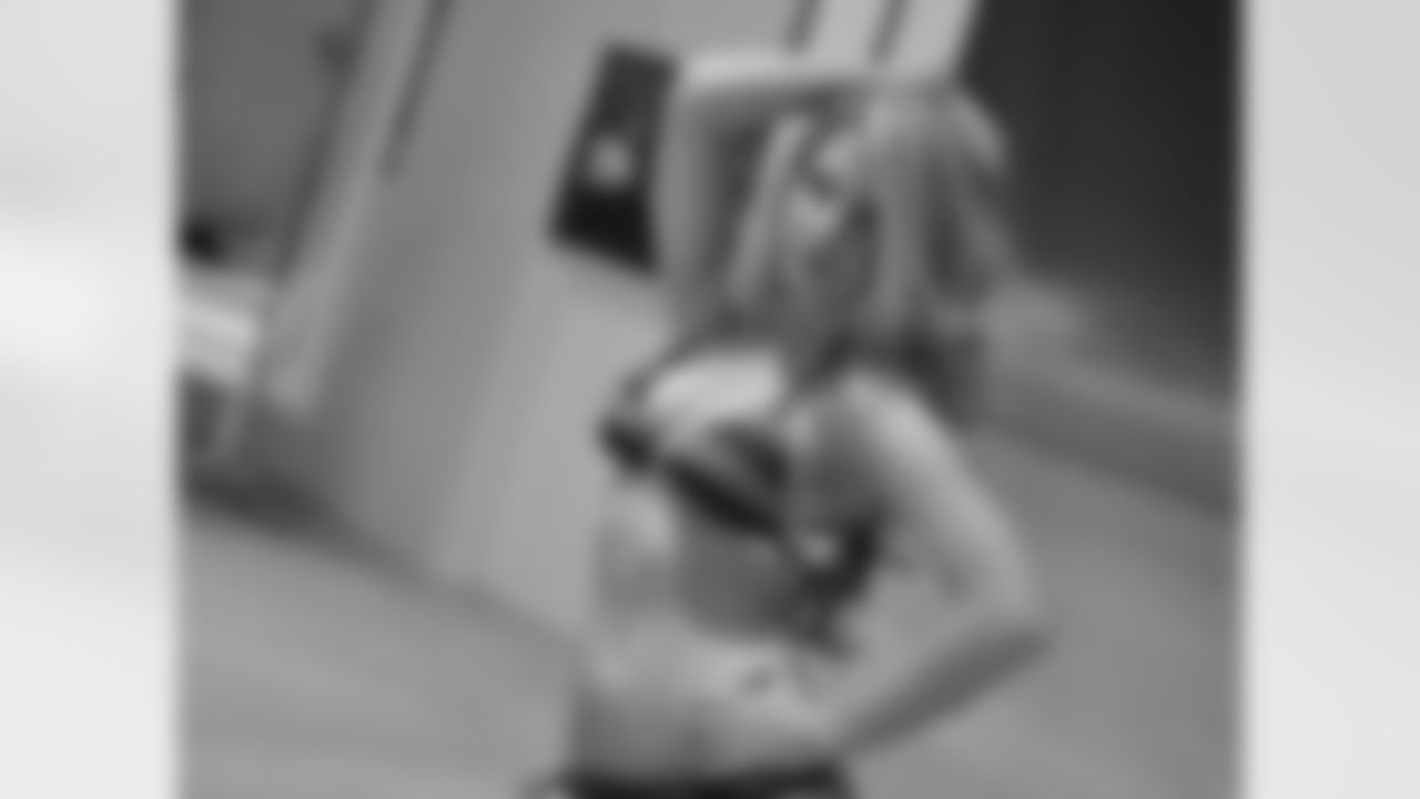 2012 Flight Crew Swimsuit Calendar Casting
