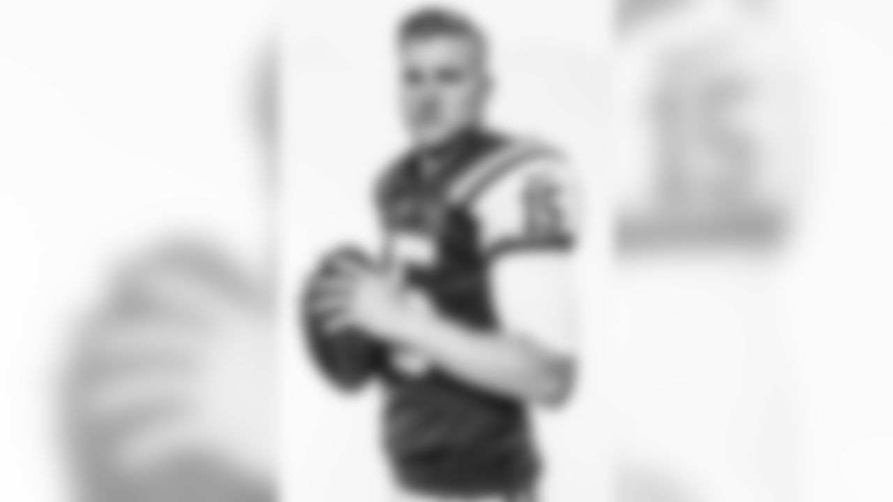 Fourteen-year veteran signed with the Jets on March 20.
