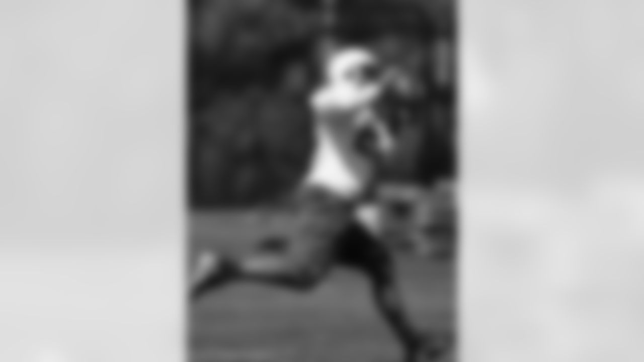 RB Shonn Greene Photos