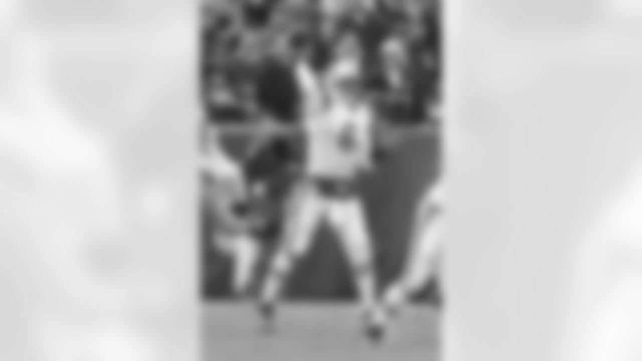 Mark Sanchez Photos