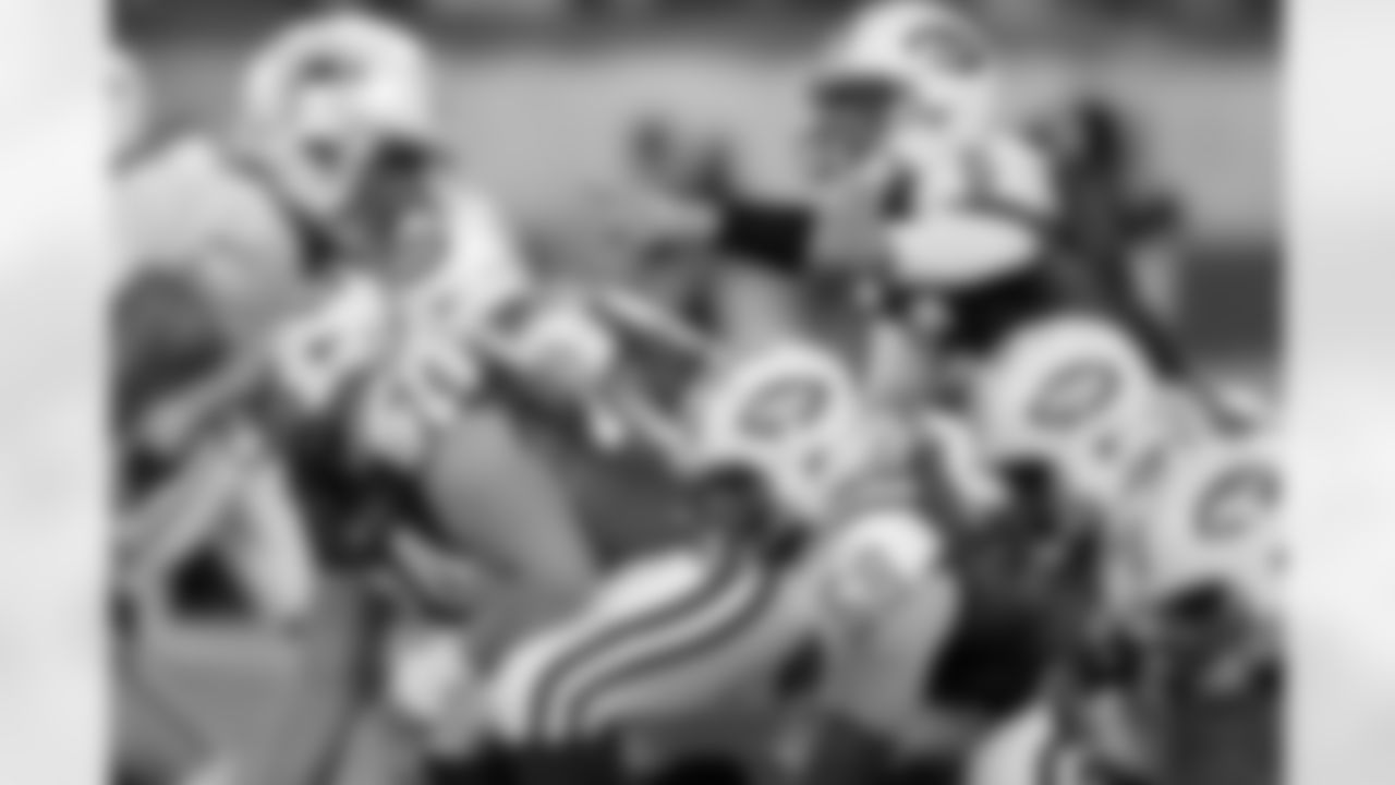 2011 Regular Season Week 6 Jets vs. Dolphins Game Photos