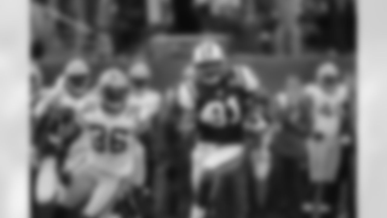2010 Week 8 Jets vs Packers Game Photos