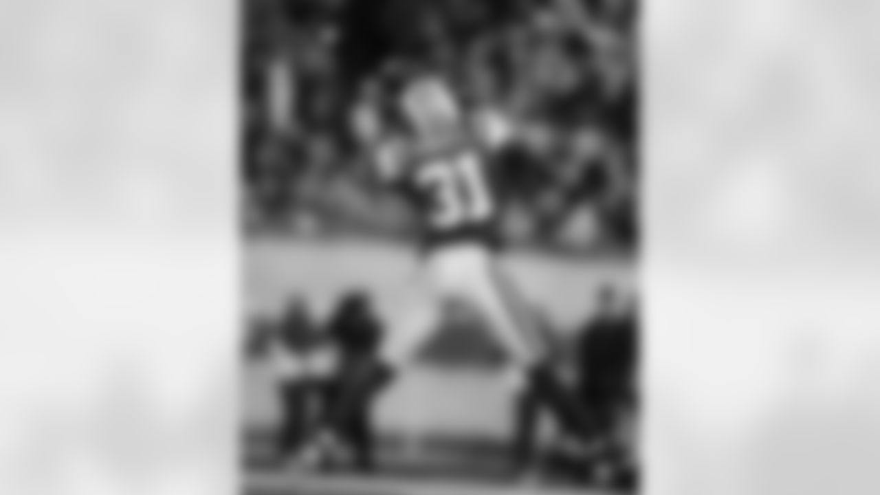 Antonio Cromartie Photos