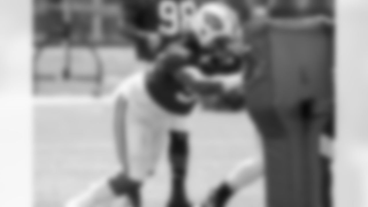 DE Leonard Williams