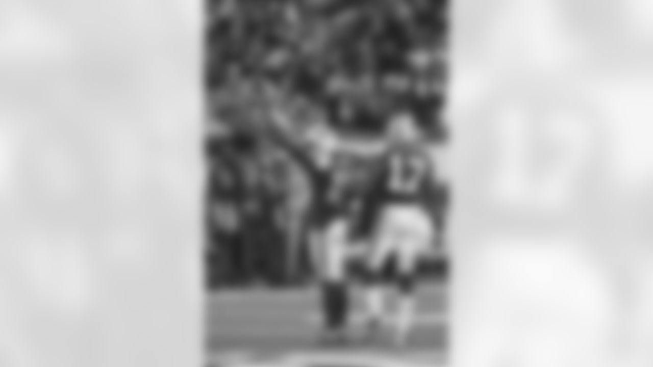 2010 Week 12 Jets vs Bengals Game Photos