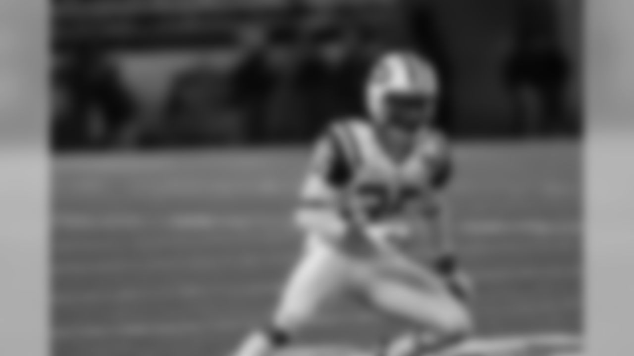 Isaiah Trufant Photos