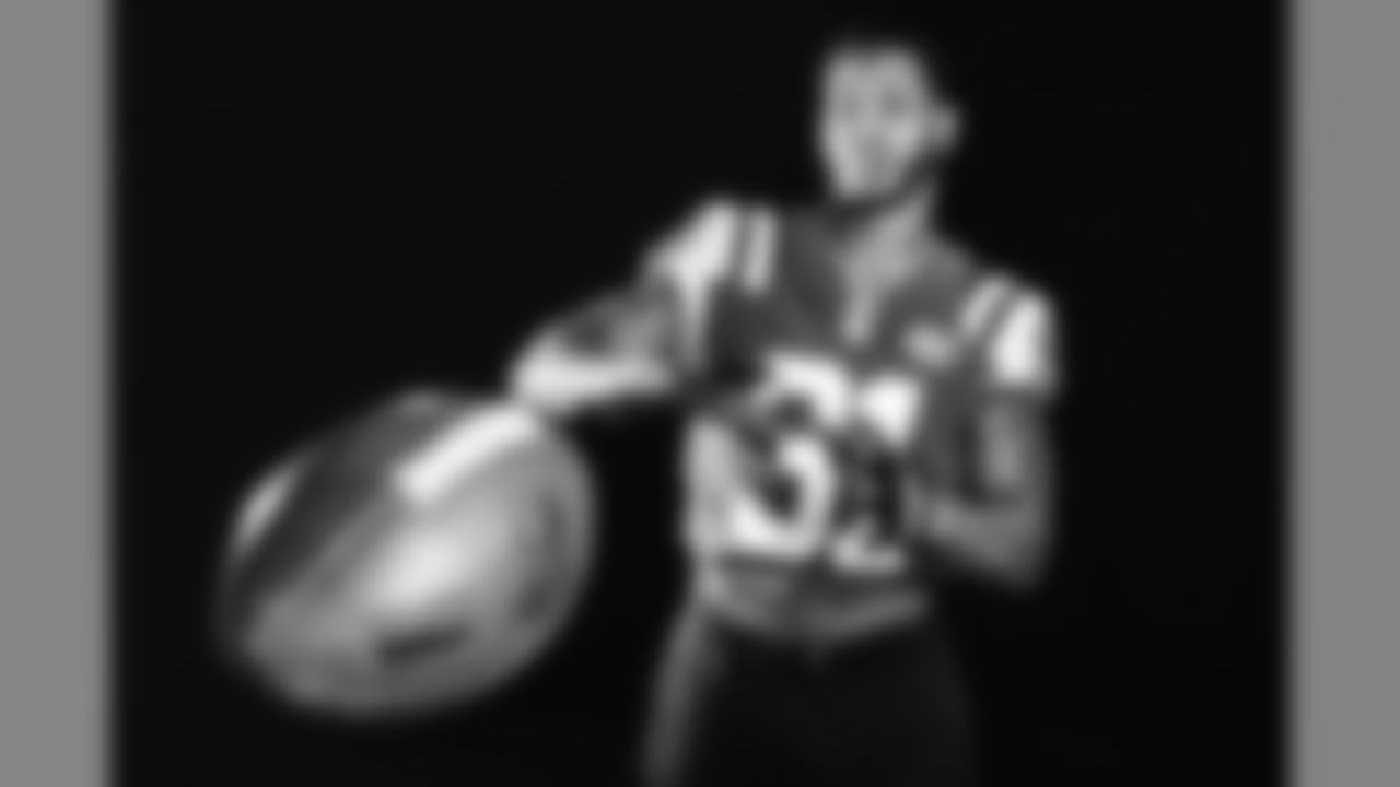 #31 Derrick Jones (CB)
