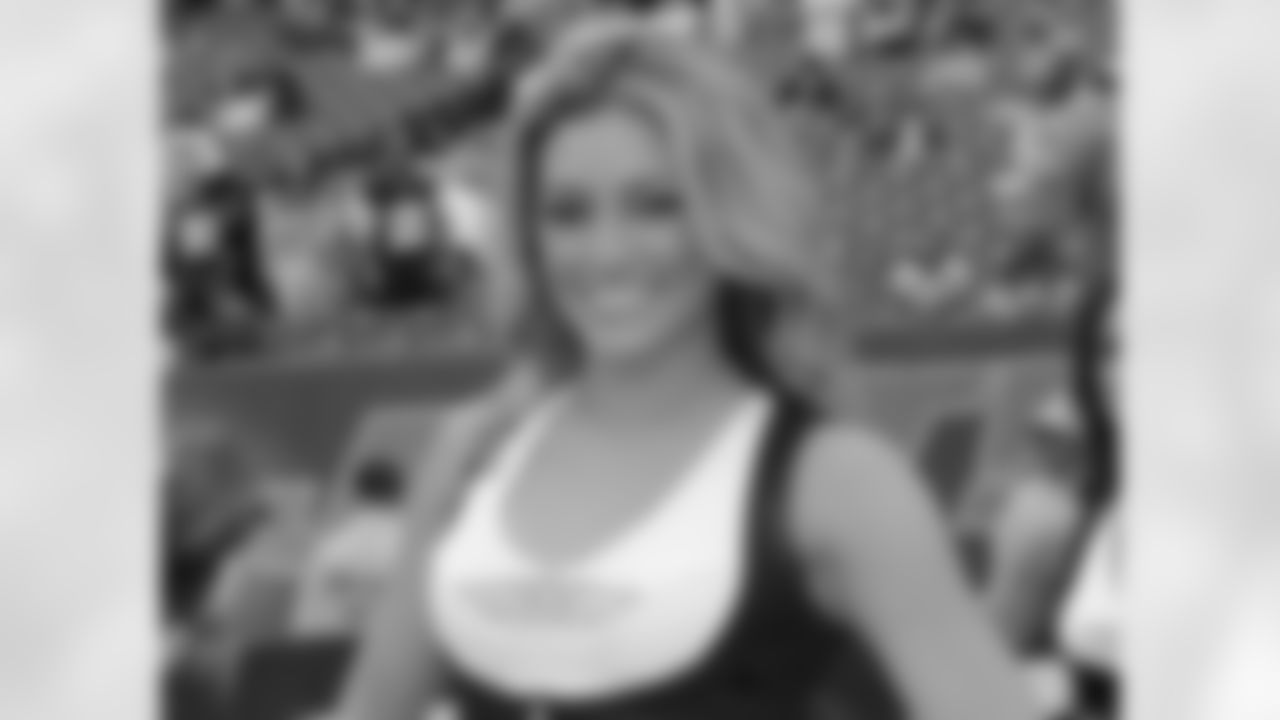 Samantha C. 2009 Flight Crew Member Photos