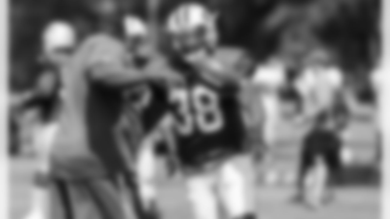 CB Juston Burris