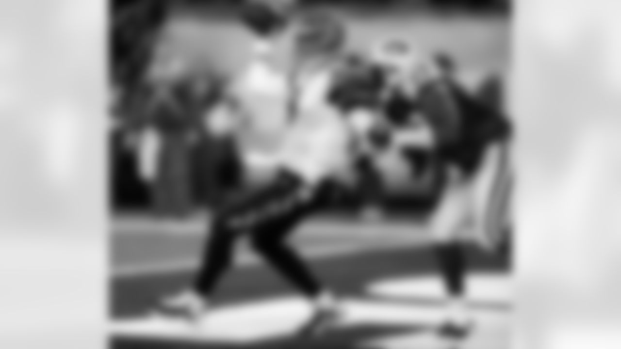 2010 Week 12 Jets vs Bengals Game Photos