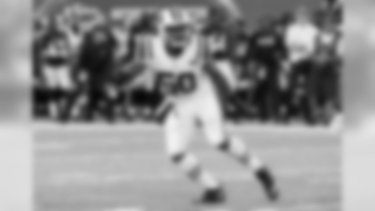 LB Darron Lee