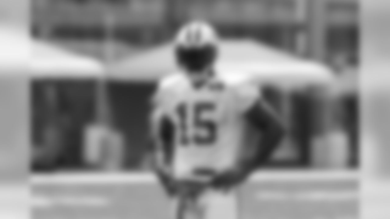 WR Brandon Marshall