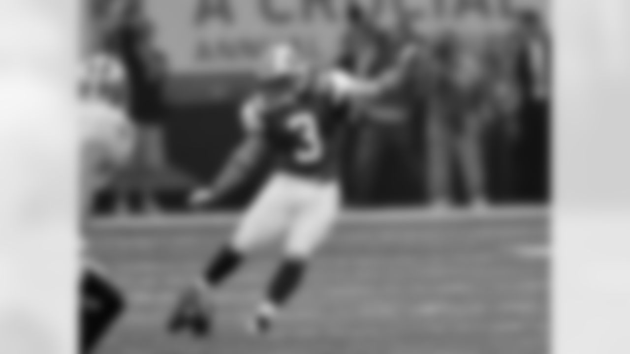 2009 Week 4 - Jets at Saints Photos
