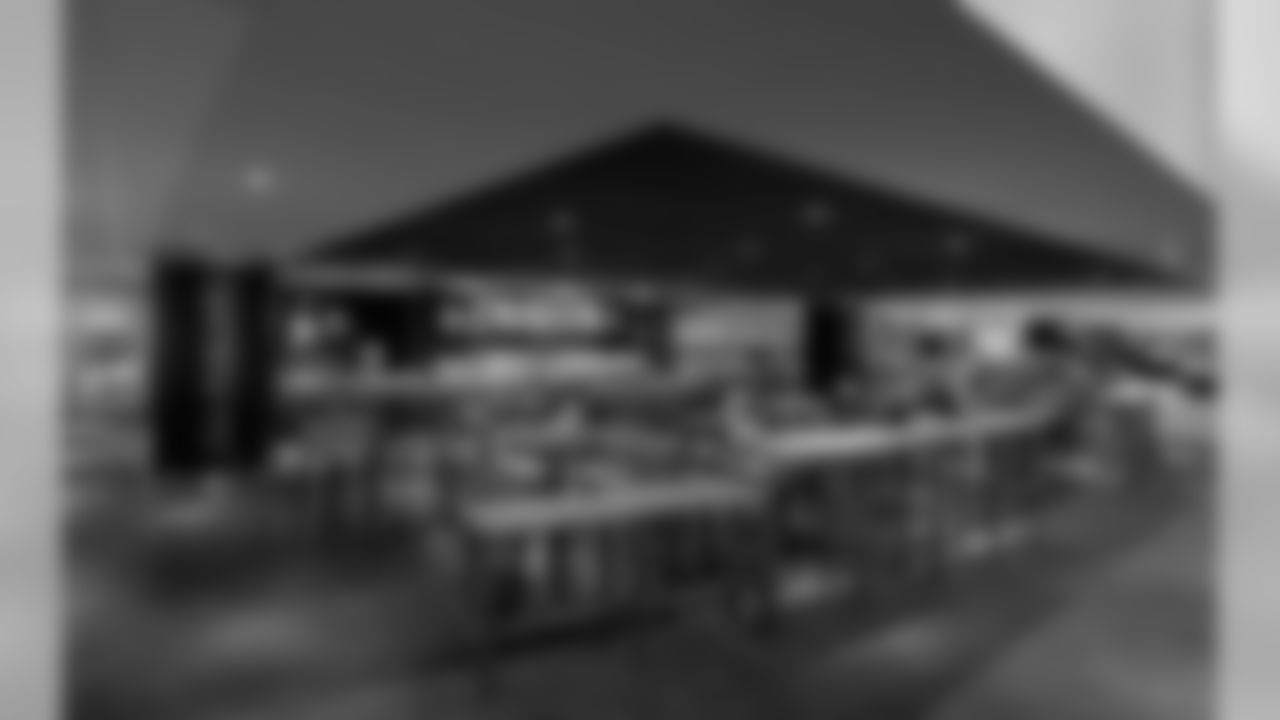 The Lounge in the Mezzanine Level Touchdown & Lexus Clubs