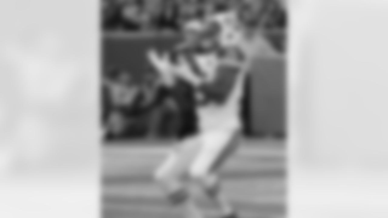 His brother, Az-Zahir, was a wide receiver for the St. Louis Rams.