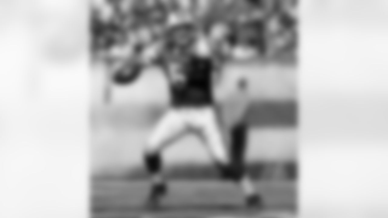 Mark Sanchez Photos
