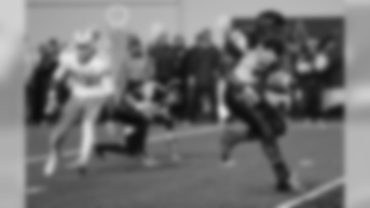 A two-time All-SEC performer at Vanderbilt, Stacy ran for 2,334 yards and 24 touchdowns total as a junior and senior.