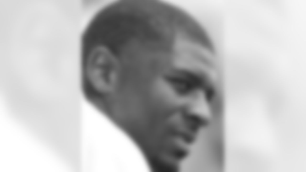 RB #21 LaDainian Tomlinson