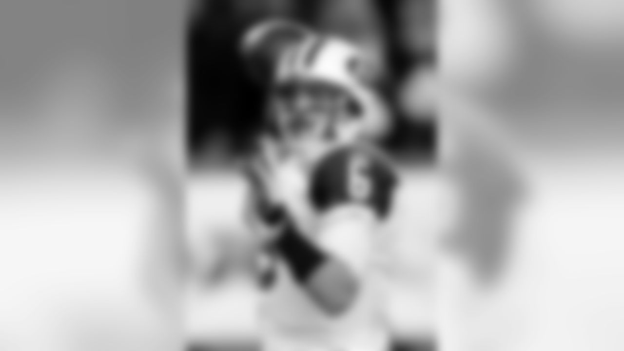 New York Jets at New England Patriots Divisional Playoff Game