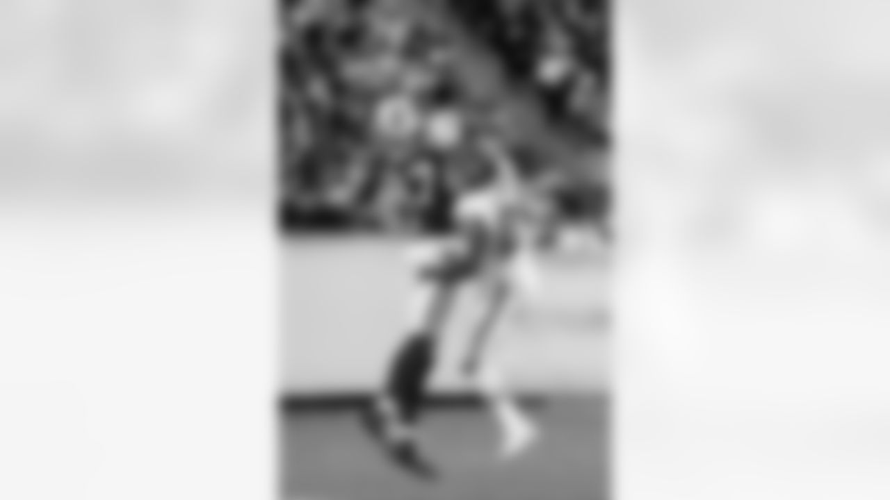 Plaxico Burress Photos