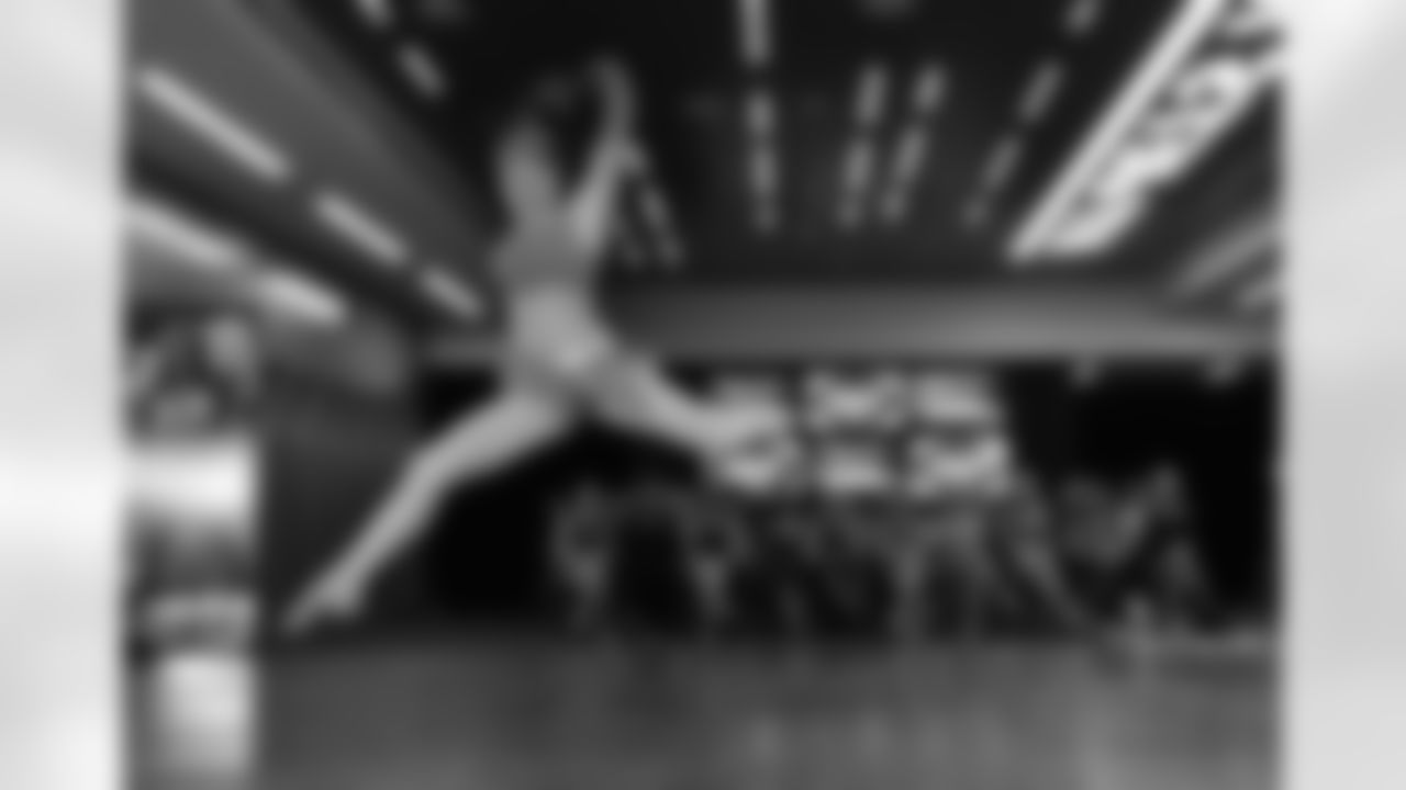 2011 Flight Crew Final Auditions