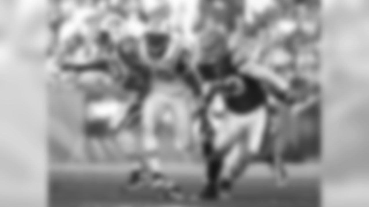 2010 Week 10 Jets vs Browns Game Photos