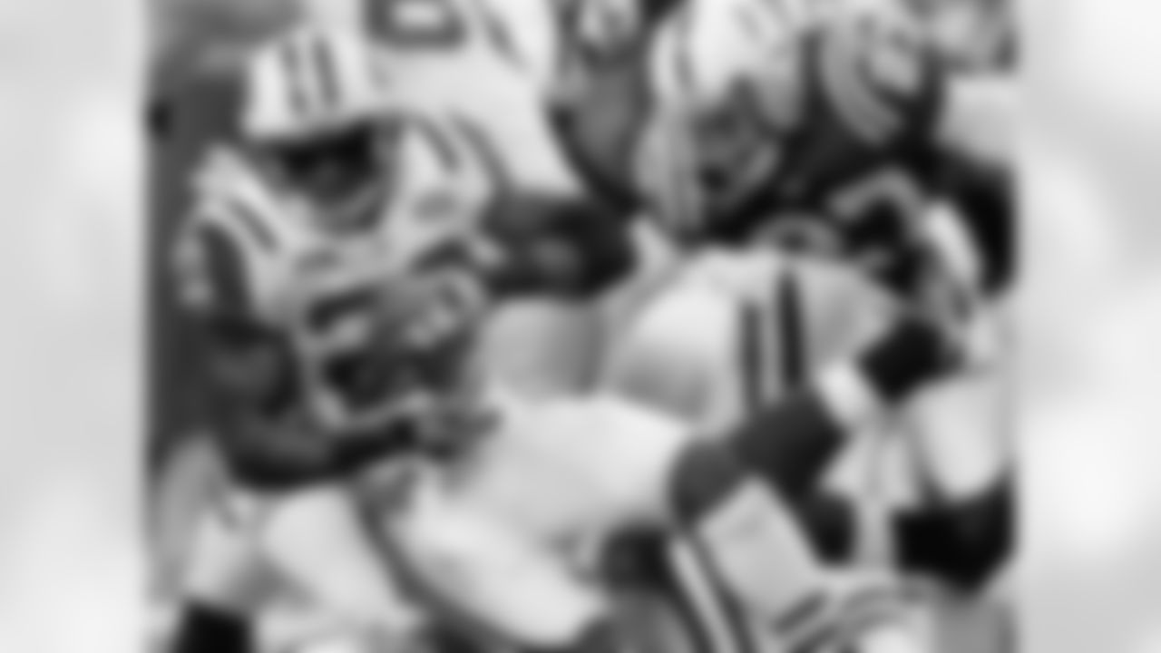 2009 Week 16 Jets at Colts Photos