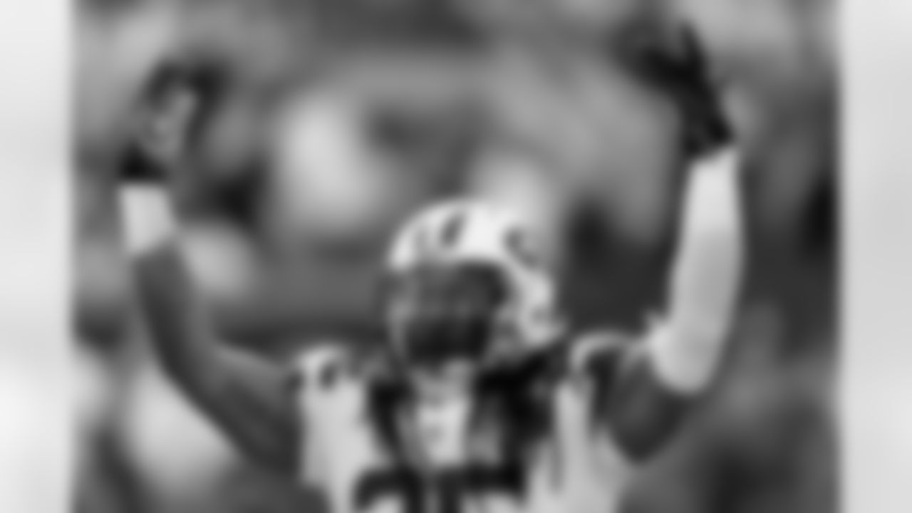 Calvin Pryor was the first safety taken in the 2014 draft, three spots ahead of safety Ha Ha Clinton Dix, Green Bay's first pick. Rex Ryan told Packers media that he "took the guy who will knock your face in." Pryor had three tackles and two PDs in his debut and Clinton-Dix had a sack and a fumble recovery on special teams.
