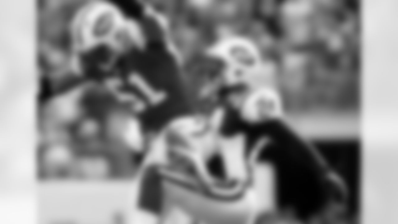 2011 Regular Season Week 7 Jets vs. Chargers Game Photos