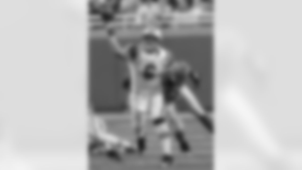 Mark Sanchez Photos
