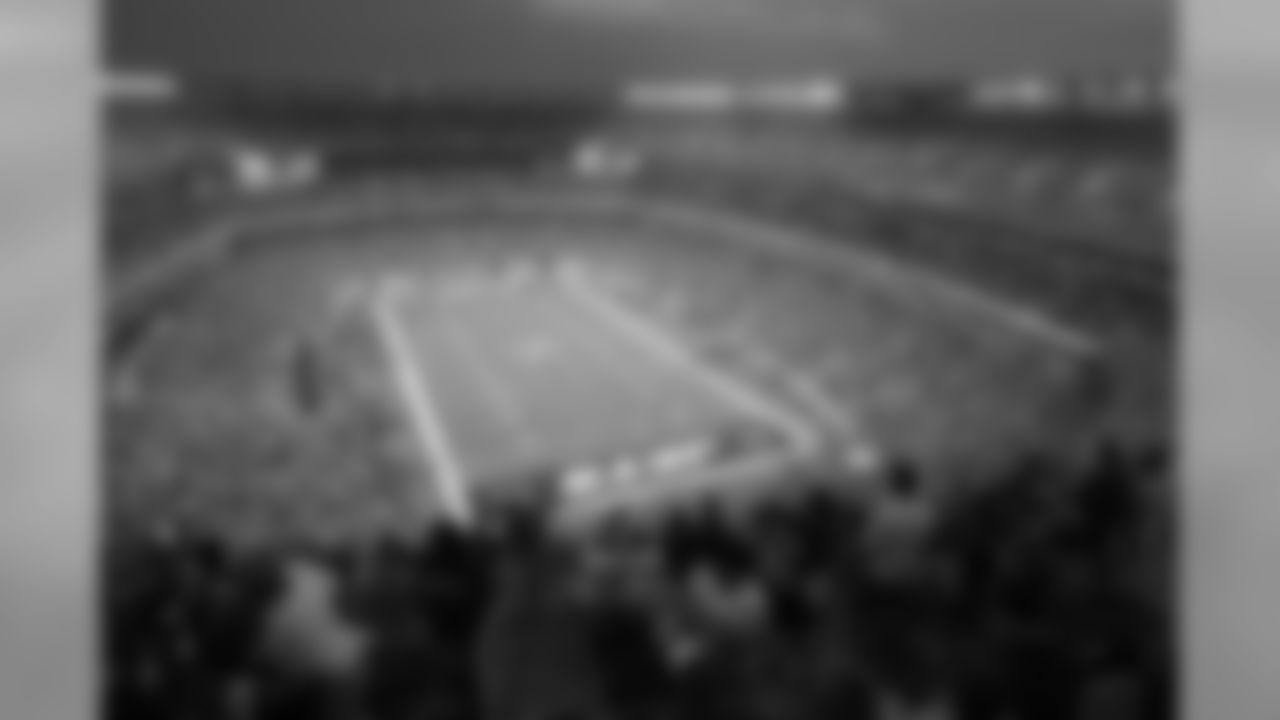 2010 Week 1 Jets vs Ravens Game Photos