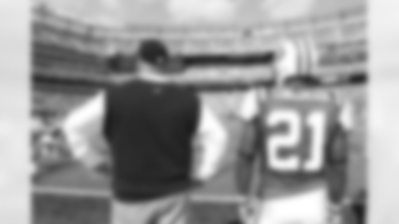 LaDainian Tomlinson Photos
