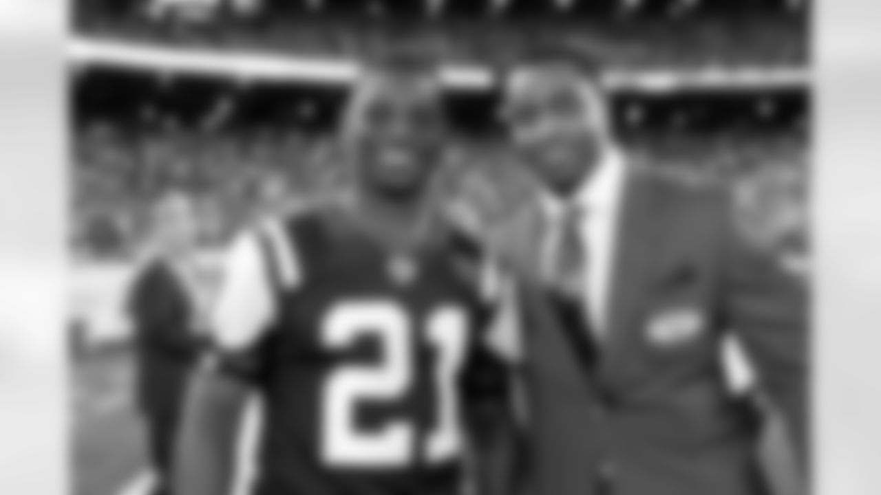 8/16/10 Preseason Week 1 Jets vs Giants Game Photos