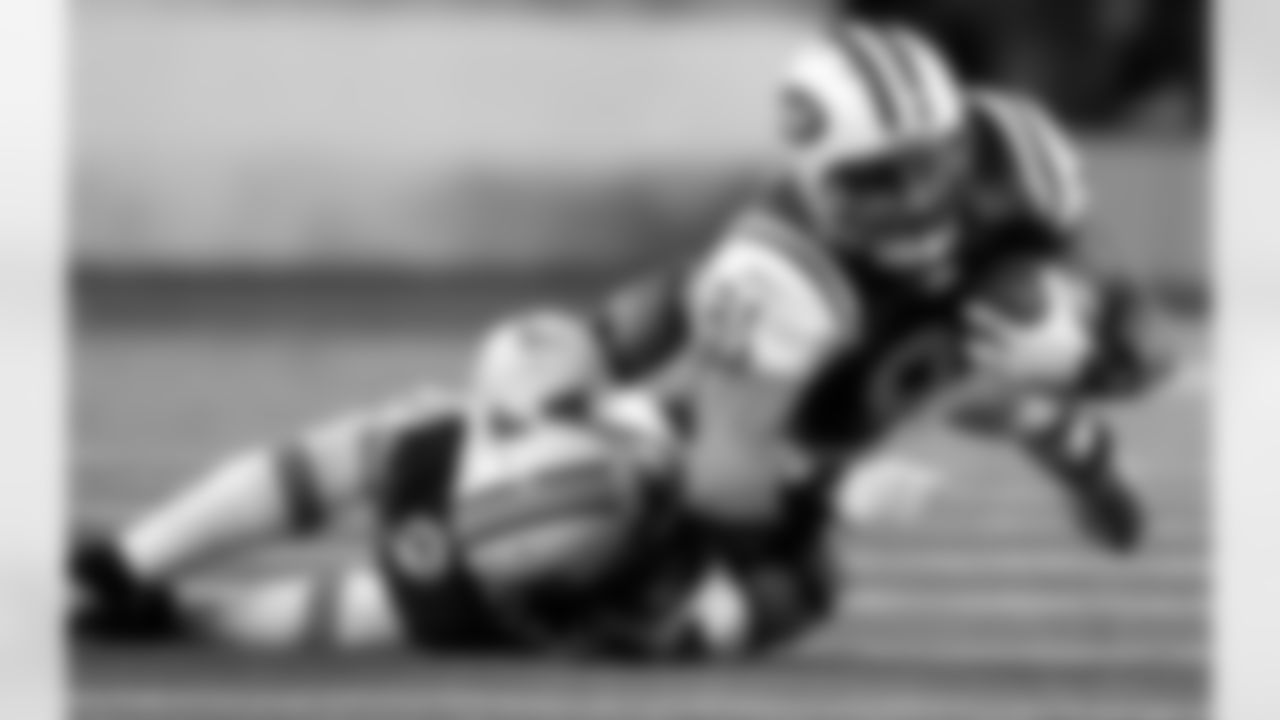 2010 Week 14 Jets vs Dolphins Game Photos