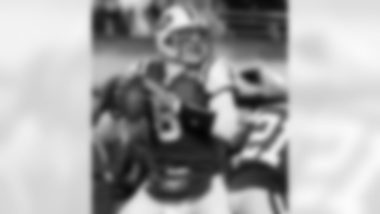 Mark Sanchez Photos