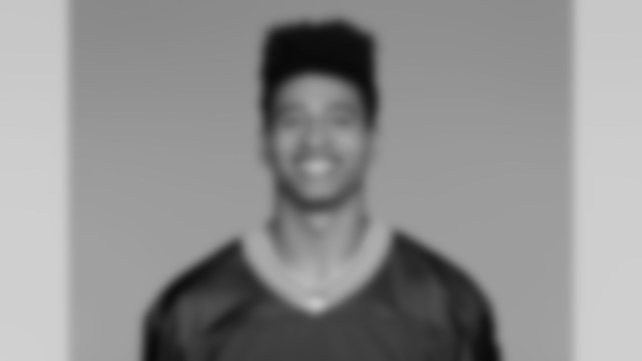 11 — WR Trevor Davis
