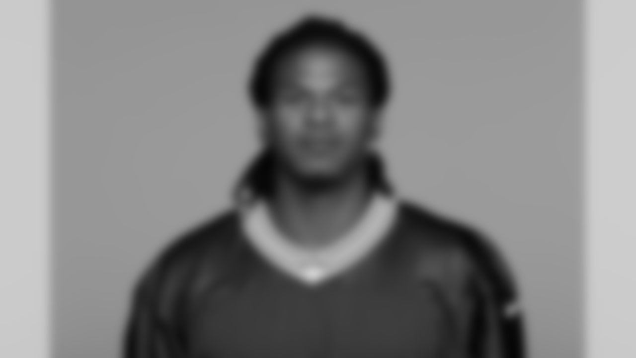 44 — CB Donatello Brown